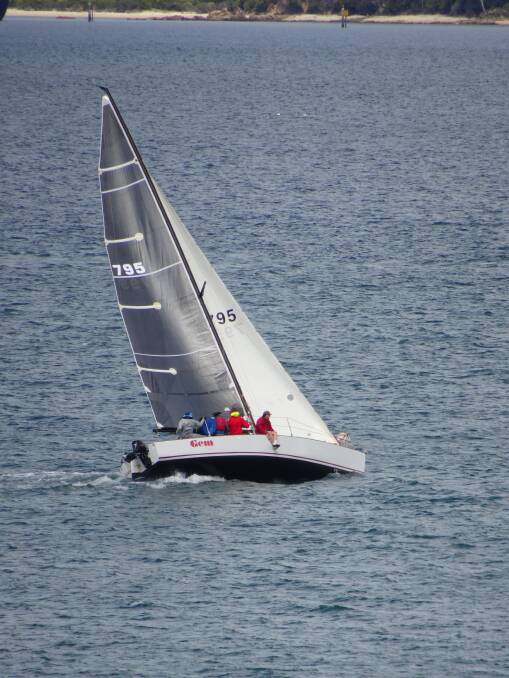 Surging ahead: 83 year old Morrie Lynch, piloting Gem, showing a clean bottom to the fleet in last Sunday’s race. Picture: Robyn Malcolm