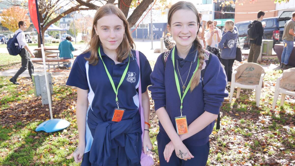 Eden Marine High year 7 students Grace and Macy. Photo: Ellouise Bailey