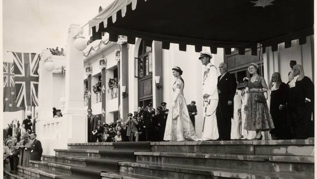Queen Elizabeth at the top of the step, 1954. Picture: MoAD