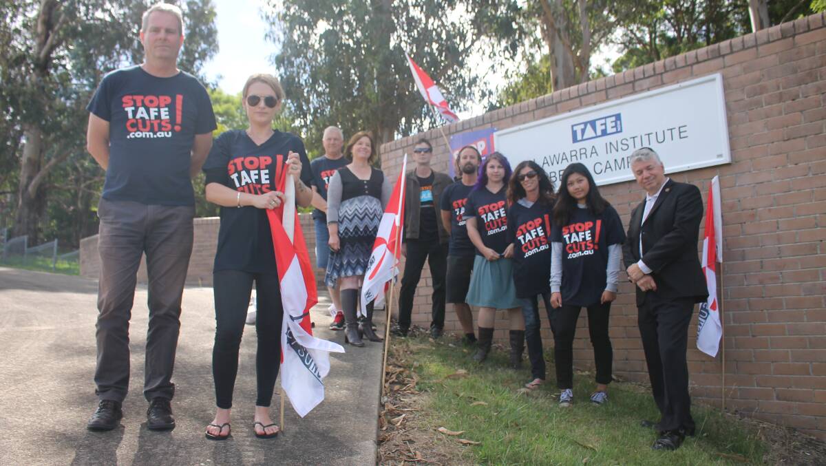 NSW Teachers Federation representative Rob Long protests outside TAFE NSW Bega campus alongside students and supporters on Tuesday, March 6. 