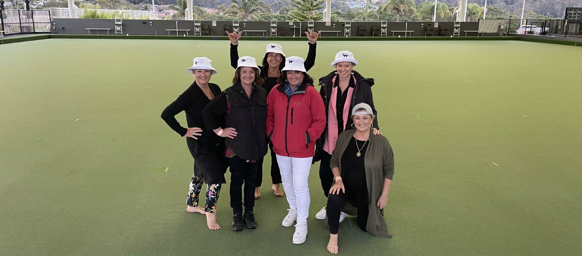 It was a weekend of fun including barefoot bowls at Club Sapphire for the six sisters.