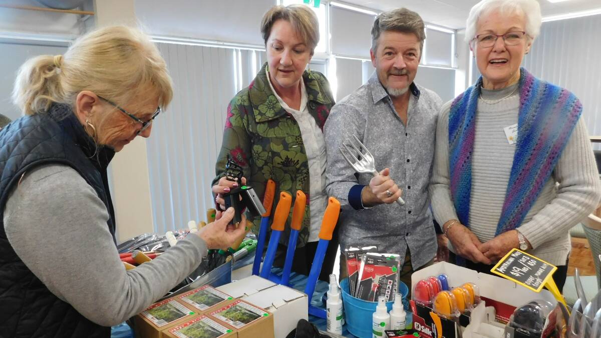 The influence of roses in our life was the theme of a talk by Paul Kirkpatrick from Estate Gardening at the recent meeting of the Merimbula and District Garden Club.  Paul and his wife also displayed their range of gardening implements to visitor Anne Commery, and member Pat Gillies.