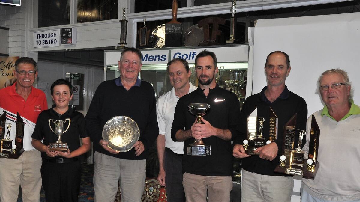 Championship toppers: Ric Wright, Brodie Cook, Mike Wood, sponsor Greg Thompson, Mick Coulter, Jo Richardson and Greg Smith.