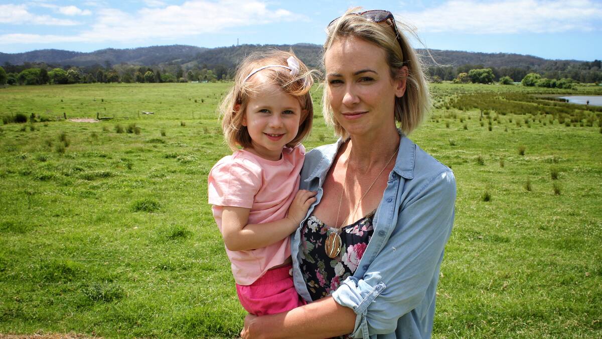Concerned Newlyns Estate resident Belinda Toohey with her three-year-old daughter Josie. Picture: Alasdair McDonald