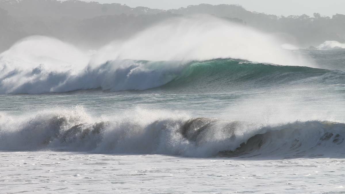Strong wind and surf conditions forecast along NSW South Coast
