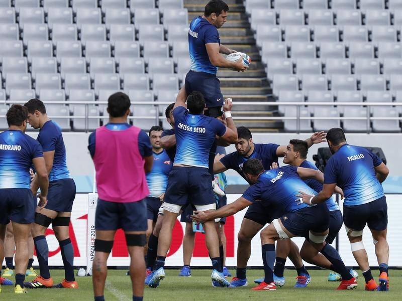 France expect their Rugby World Cup opener with Argentina (pic) to be like a "war".