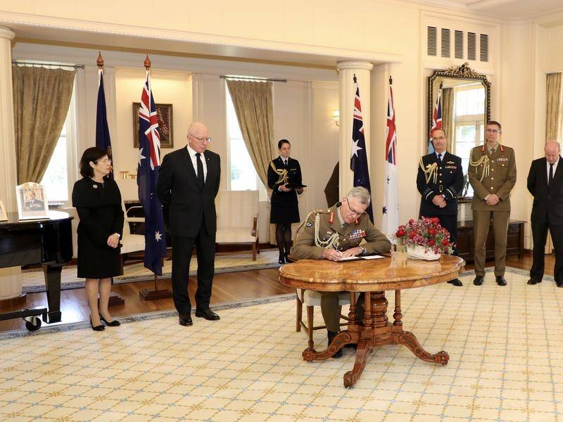 Australia's defence chiefs have signed a condolence book in honour of Prince Philip.