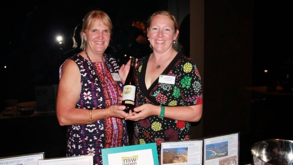 Wonboyn Lakes oyster farmer Caroline Henry and Pambula Lake oyster farmer Sue McIntyre won the Peoples’ Choice award at the NSW Farmers ‘Oysters in the House’.